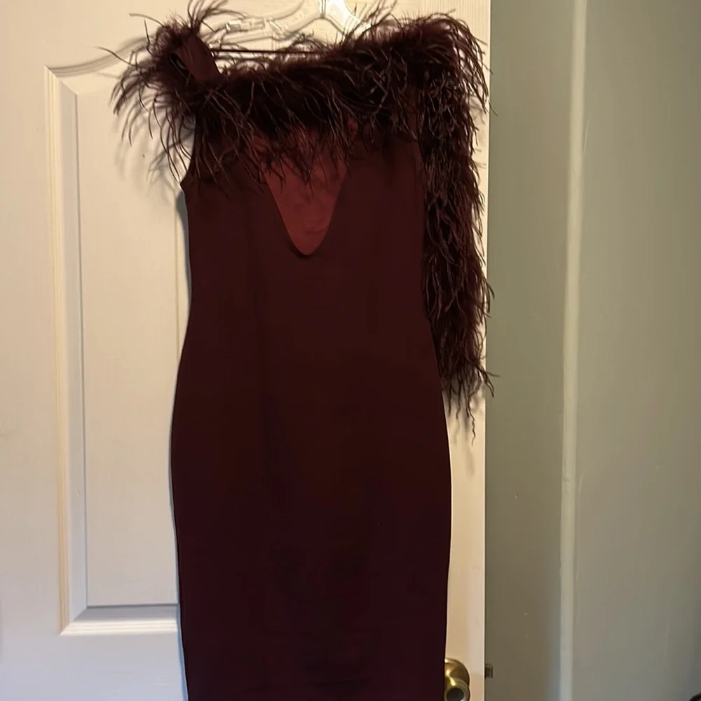 Party dress. Evening dress with feathers. - Picture 4 of 4